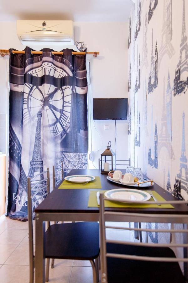 Modern Apartment Каламата Экстерьер фото